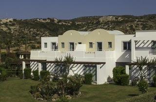 Hotel Lakitira Suites