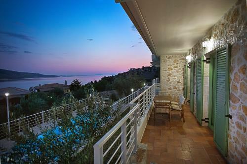 Villa Petra & Thalassa