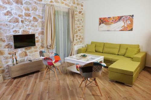 Villa Petra & Thalassa