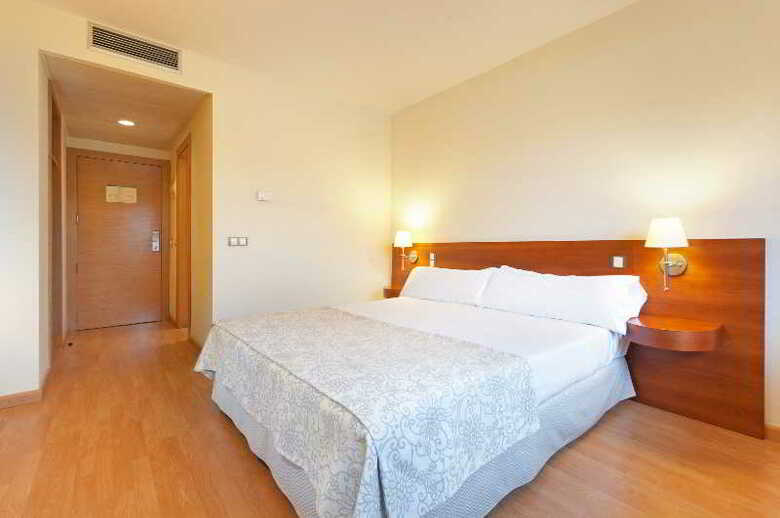 Hotel Ramada By Wyndham Valencia Almussafes