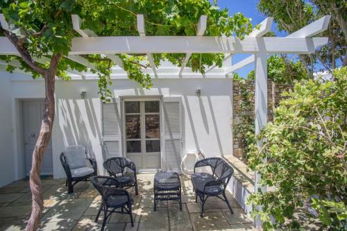 Villas Agia Irini Cove