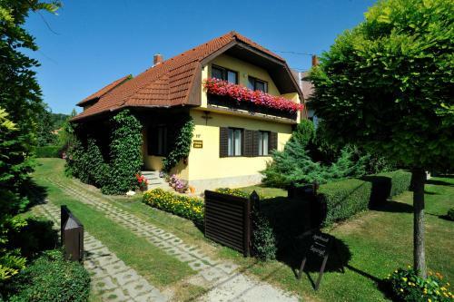 Betti Apartman