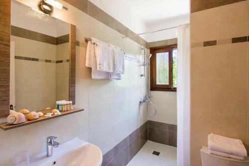 Hostal Naftilos Skiathos