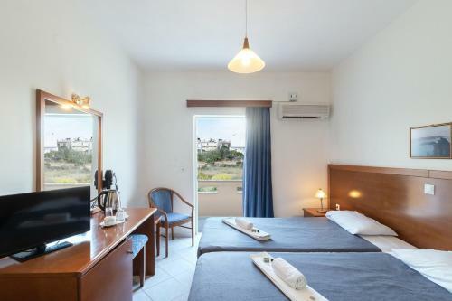 Hiona Holiday Hotel