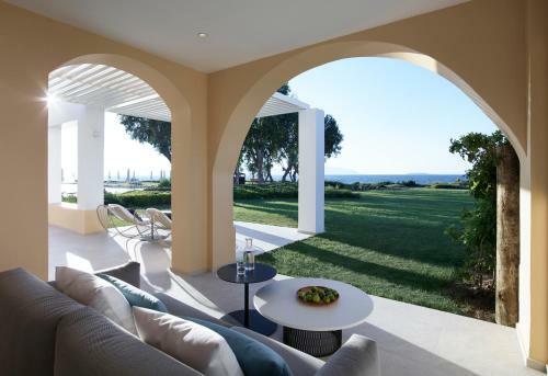 Neptune Hotel-resort, Convention Centre & Spa