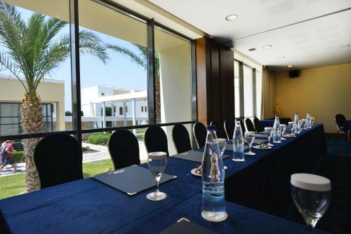 Neptune Hotel-resort, Convention Centre & Spa