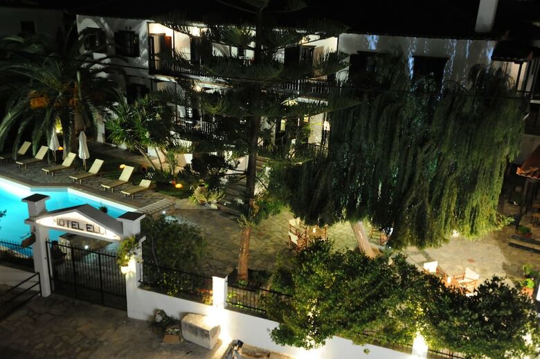 Elli Hotel
