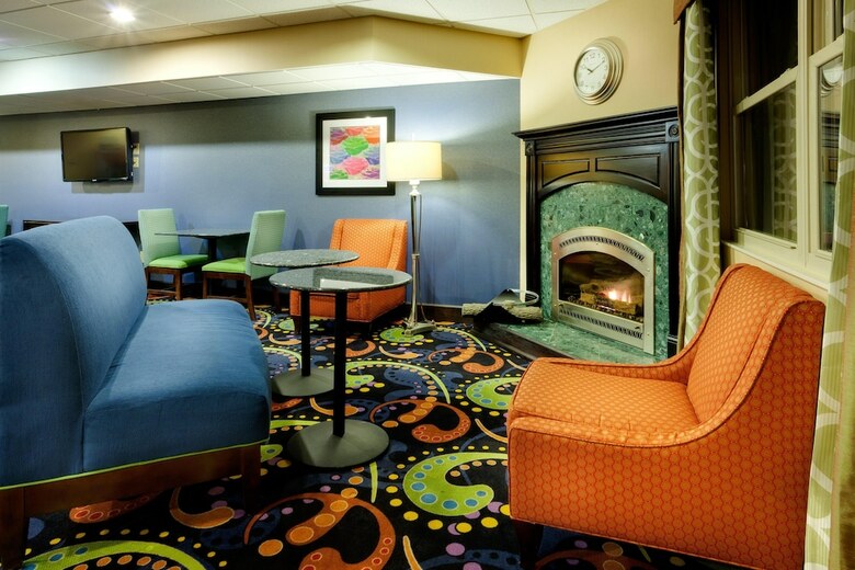Hotel Holiday Inn Express Owego