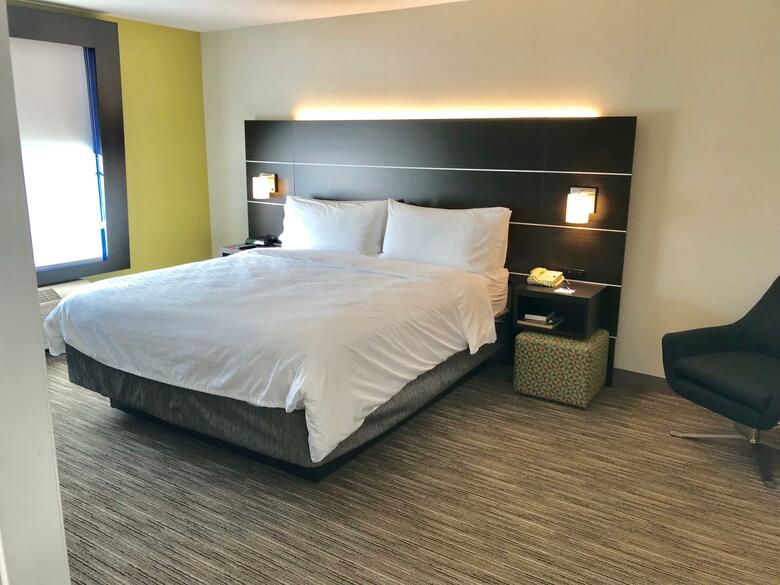 Holiday Inn Express Hotel & Suites Tracy
