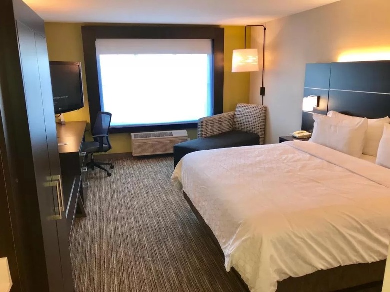 Holiday Inn Express Hotel & Suites Tracy