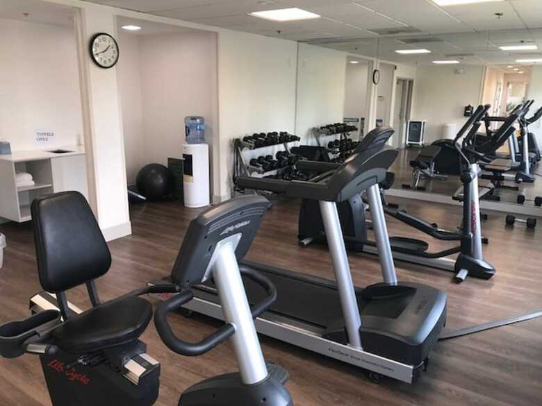 Holiday Inn Express Hotel & Suites Tracy