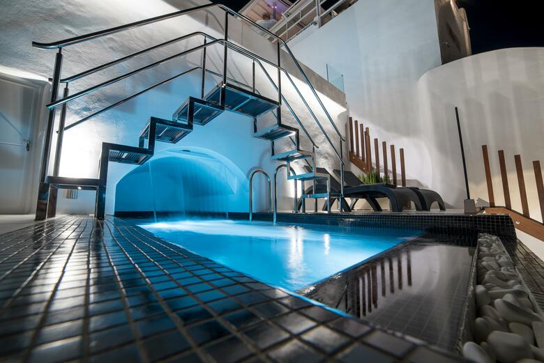Hotel Day Dream Luxury Suites