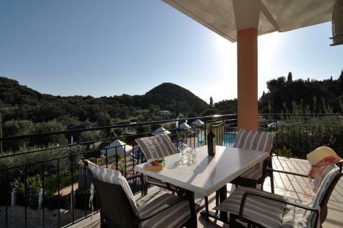 Marilena Studios And Apartments
