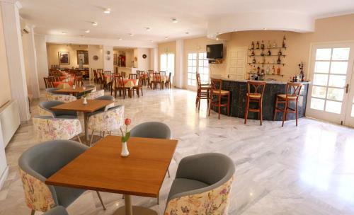 Katerina Hotel