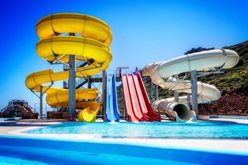 Hotel Smartline Village Resort & Waterpark