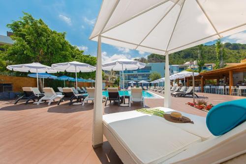 Aparthotel Sunny Days Hotel