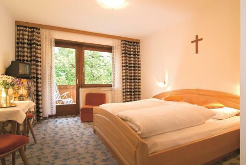 Hostal Pension Baumgarten