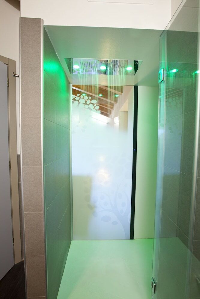 Harmony Suite Hotel