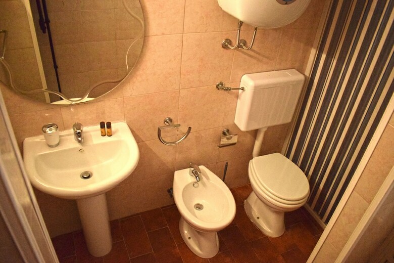 Hostal Le Dimore Centro B&B