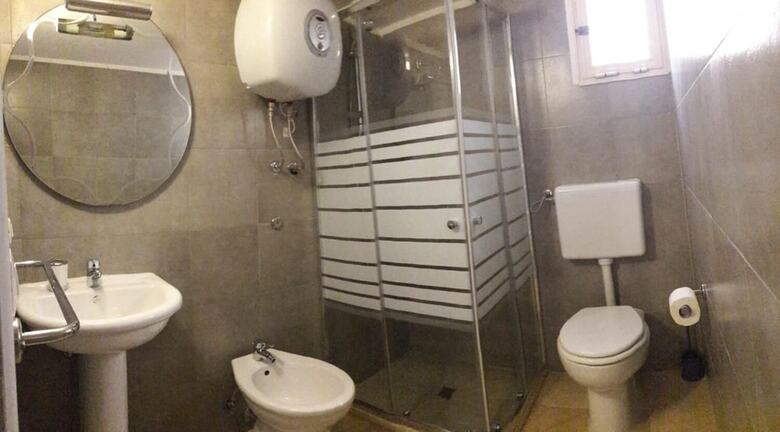 Hostal Le Dimore Centro B&B