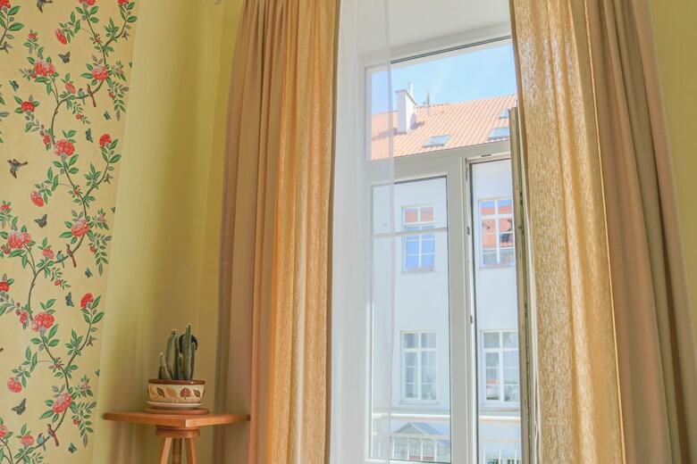 Great Apartment Near Town Hall