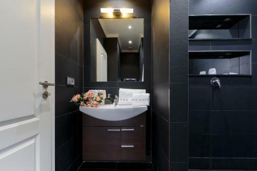 The Queen Luxury Apartments - Villa Cortina