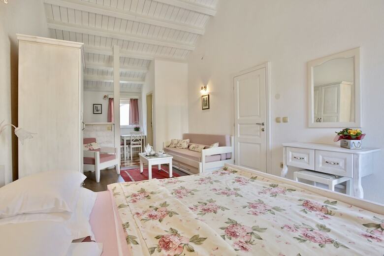 Marinero Apartments