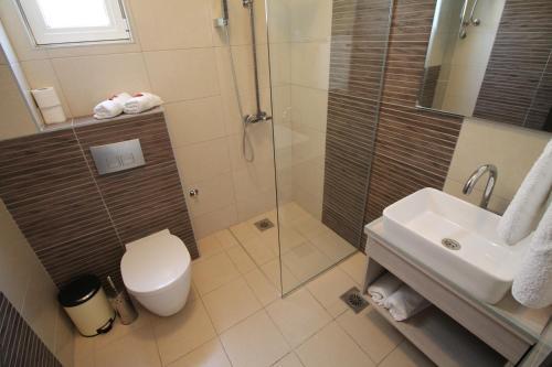 Hostal Le Marc Guest House