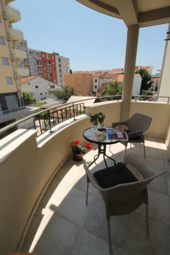 Hostal Le Marc Guest House