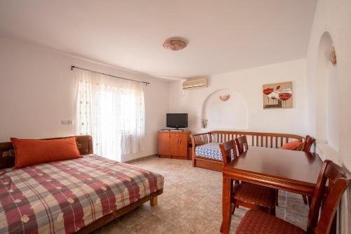 Sea & Mountains Panorama Apartments