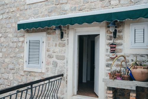 Luxury Montesa Old Town Apartment