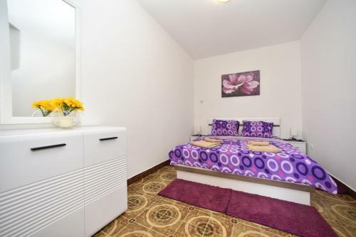 Hostal Mg Apartment