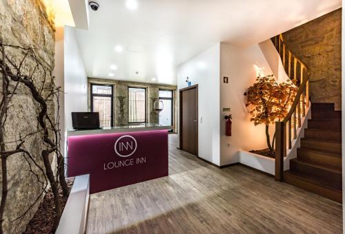 Hostal Lounge Inn Guest House