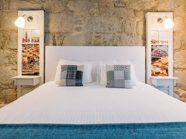 Hostal La Maison Pinheiro Guest House