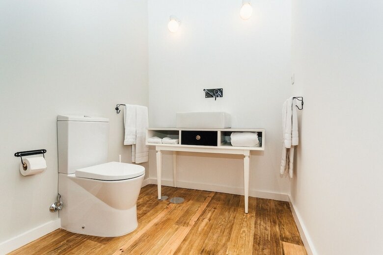 Hostal La Maison Pinheiro Guest House