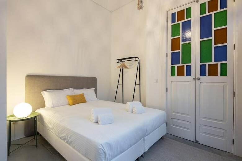 Hostal La Maison Pinheiro Guest House