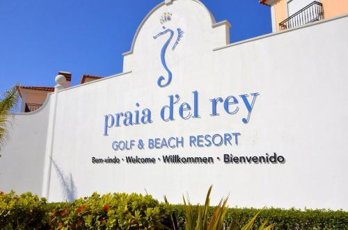 Praia Del Rey Apartment