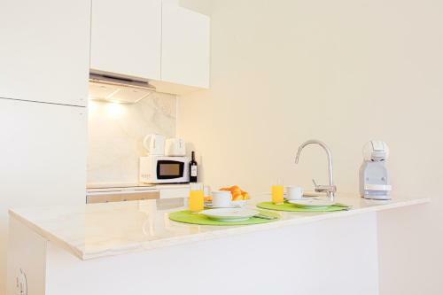 Bmyguest - Cativo Design Apartment