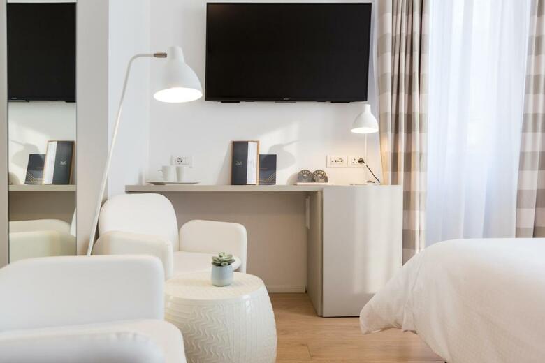 Hotel Lago Di Garda