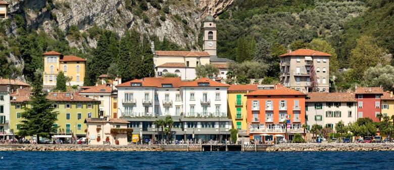 Hotel Lago Di Garda