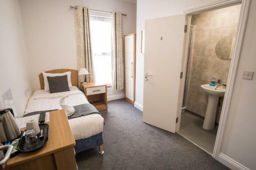 Hostal Rosalee Hotel