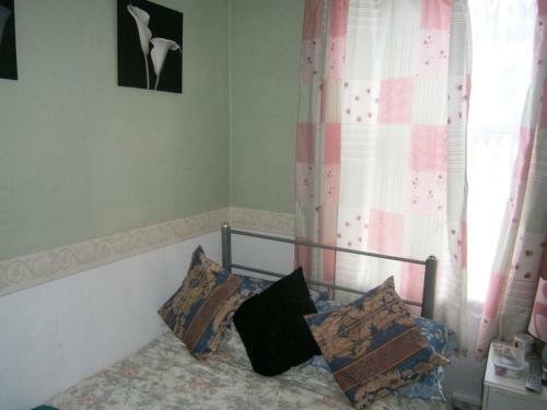 Hostal Guesthouse The Royale Hotel