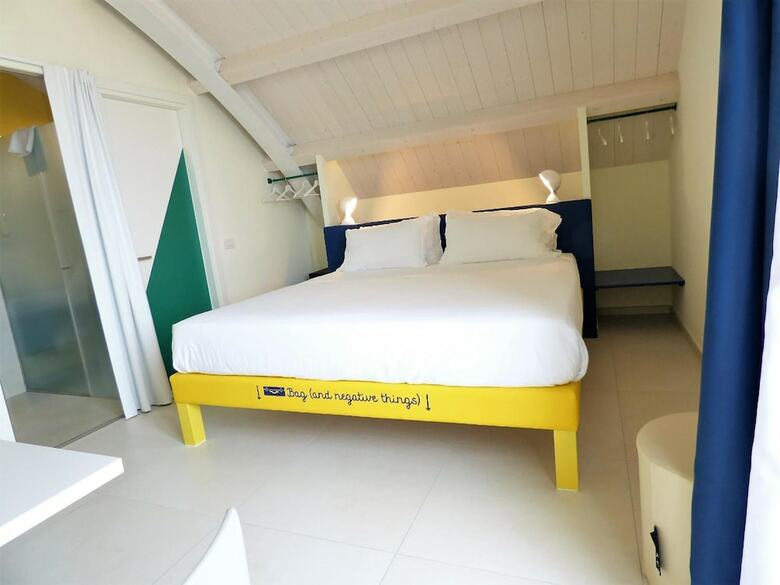 Hotel Trevi