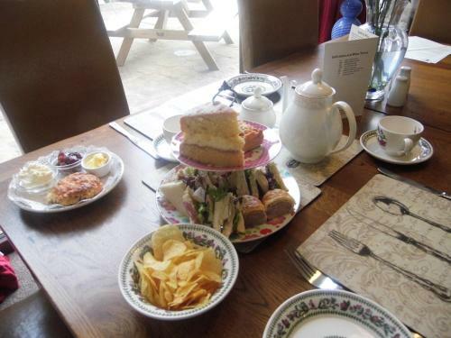 Bed & Breakfast Clerk Laithe Lodge