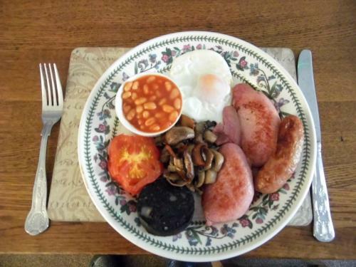 Bed & Breakfast Clerk Laithe Lodge