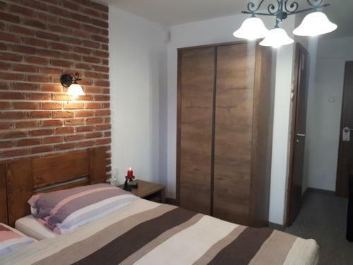 Hostal Penzion A Restaurace U Z�mku