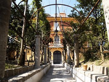 Hotel The Secret Garden Relais
