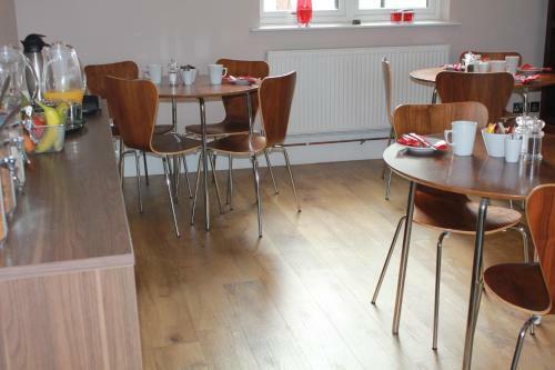 Hostal Marlborough Guest House