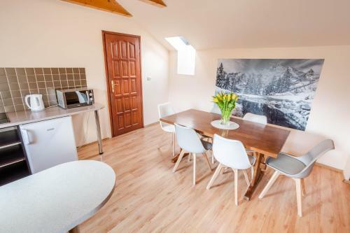 Hostal Apartamenty Velvet