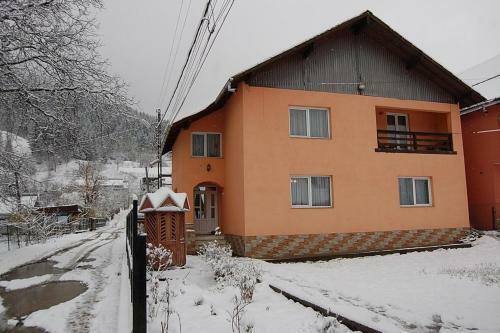 Lodge Vila Livia Borsa